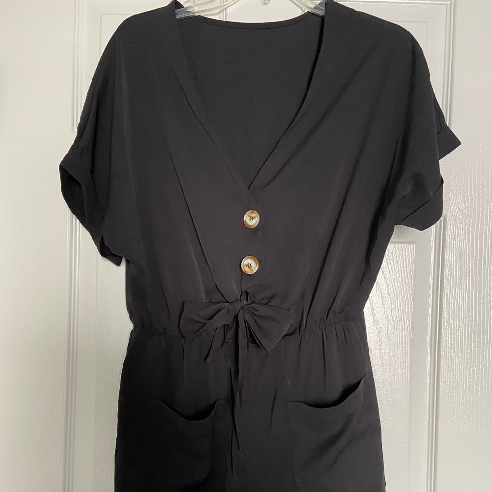 Black shorts romper with front tie